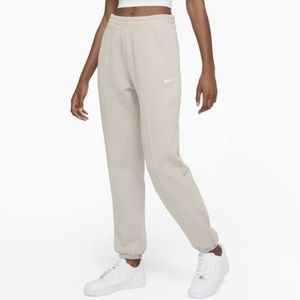 Cream Nike sweatpants